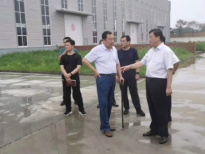 縣委書記劉勇帶領相關部門領導蒞臨我公司新廠